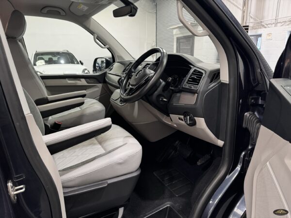 2019 VW Transporter T6 T32 150BHP Euro6 DSG SWB Highline (NO VAT) - Image 10
