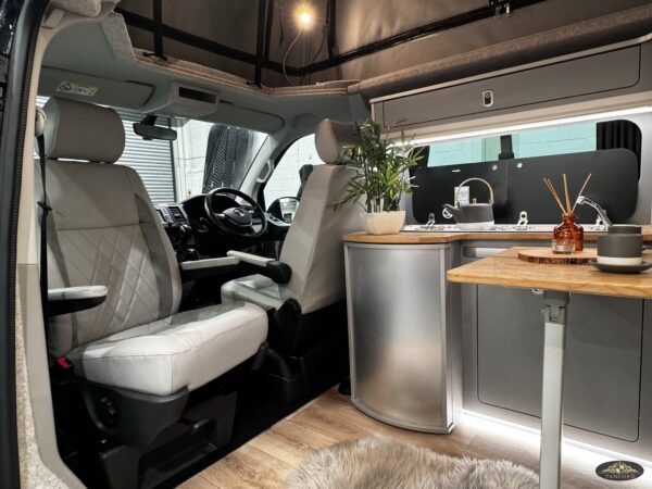 2019 VW Transporter T6 T32 150BHP Euro6 DSG SWB Highline (NO VAT) - Image 16