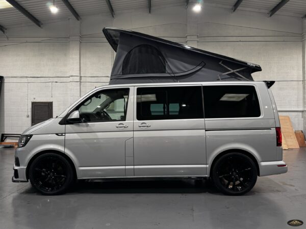 2018 VW Transporter T6 T32 150BHP Euro6 DSG SWB Highline (NO VAT) - Image 9