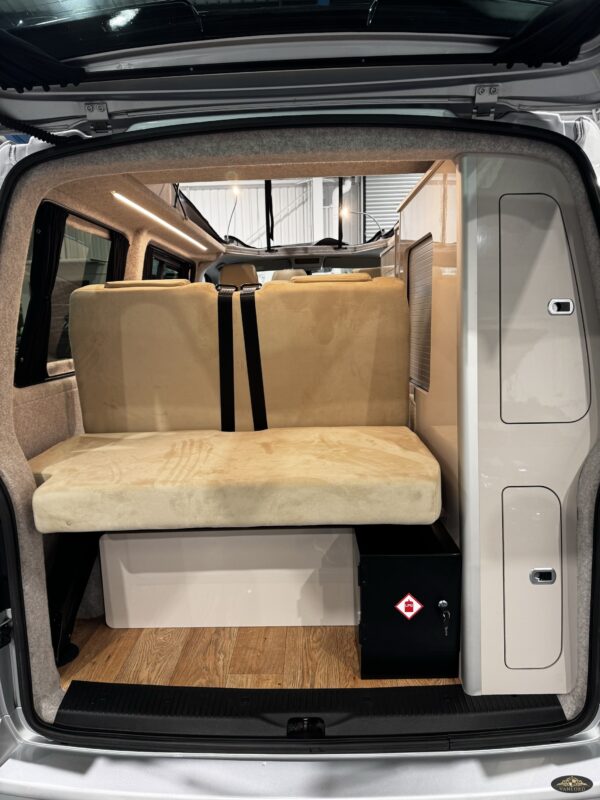 2018 VW Transporter T6 T32 150BHP Euro6 DSG SWB Highline (NO VAT) - Image 17