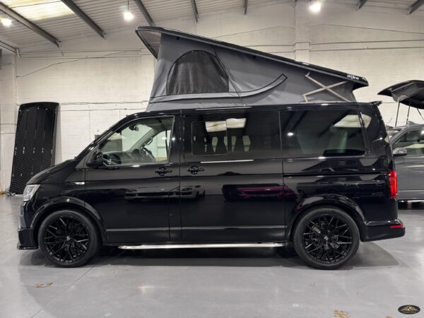 2017 VW Transporter T6 T32 204BHP Euro6 DSG SWB Highline (NO VAT) - Image 9