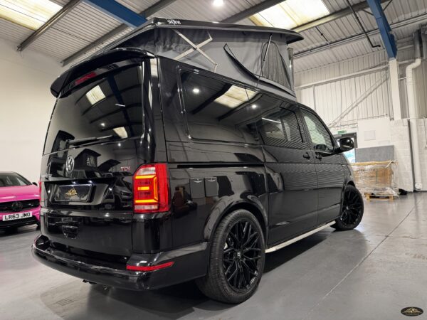 2017 VW Transporter T6 T32 204BHP Euro6 DSG SWB Highline (NO VAT) - Image 6