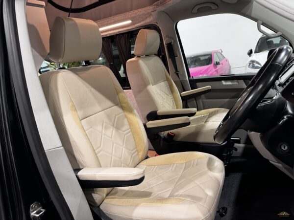 2017 VW Transporter T6 T32 204BHP Euro6 DSG SWB Highline (NO VAT) - Image 22