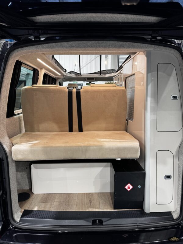 2017 VW Transporter T6 T32 204BHP Euro6 DSG SWB Highline (NO VAT) - Image 17
