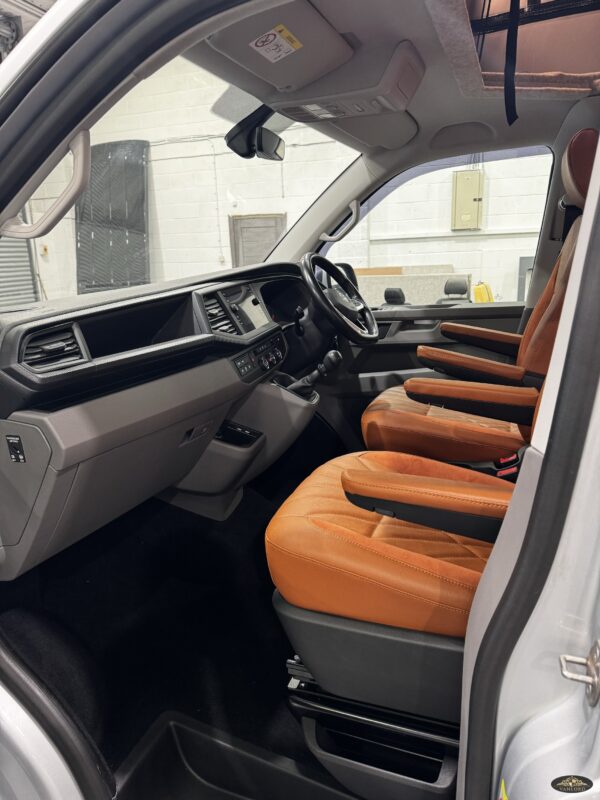 2020 VW Transporter T6.1 T32 150BHP Euro6 6sp Manual LWB (Inc VAT) - Image 24