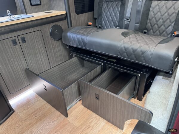 2020 VW Transporter T6.1 T32 150BHP Euro6 7sp DSG SWB - Image 17