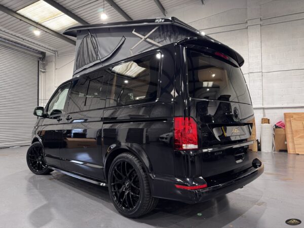 2020 VW Transporter T6.1 T32 150BHP Euro6 6sp Manual SWB - Image 6