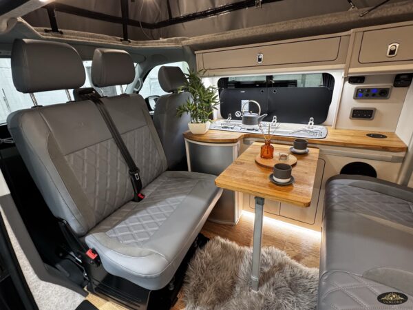 2020 VW Transporter T6.1 T32 150BHP Euro6 6sp Manual SWB - Image 11