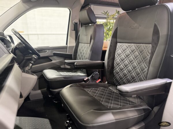 2022 VW Transporter T6.1 T30 110BHP Euro6 5sp Manual SWB LV-R - Image 25