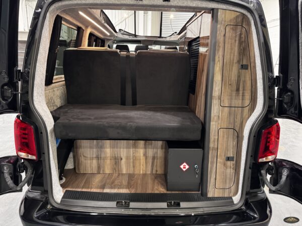 2021 VW Transporter T6.1 Highline T30 150BHP Euro6 7sp DSG SWB - Image 18