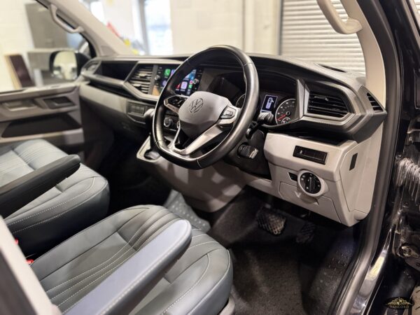 2022 VW Transporter T6.1 T32 150BHP Euro6 7sp DSG LWB - Image 14