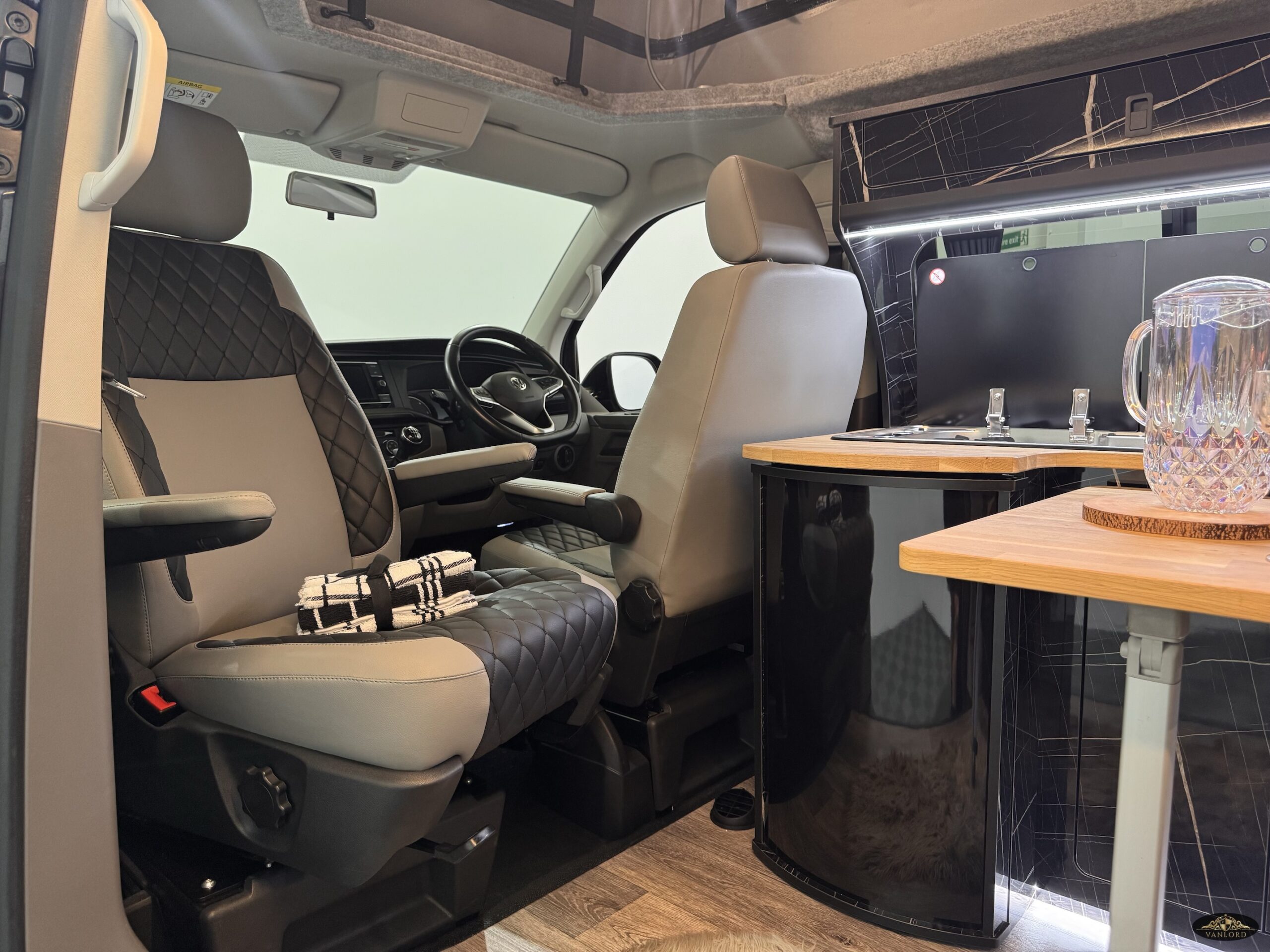 2020 VW Transporter T6.1 T32 110BHP Euro6 5sp Manual SWB - Image 26