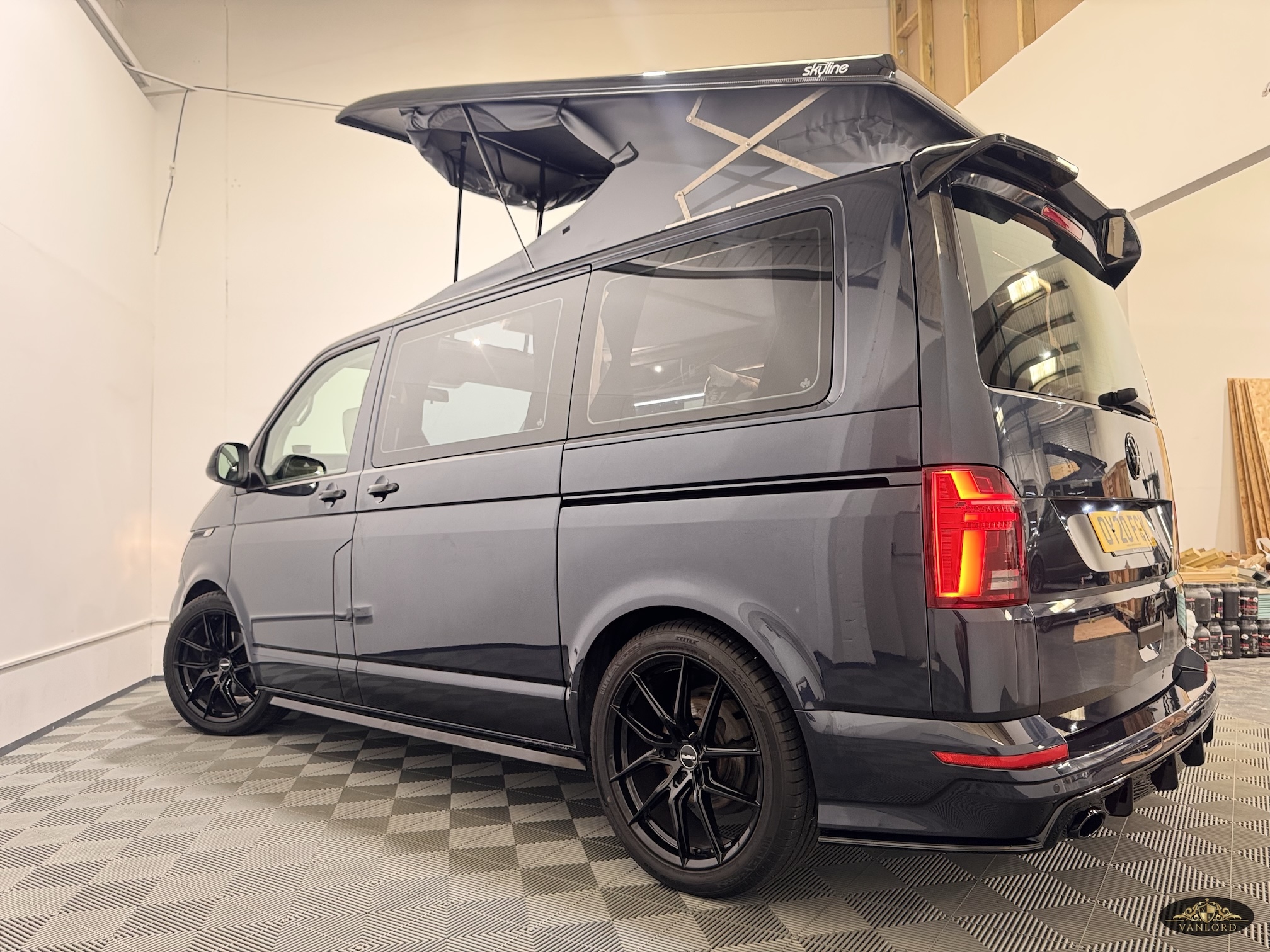 2020 VW Transporter T6.1 T32 110BHP Euro6 5sp Manual SWB - Image 8