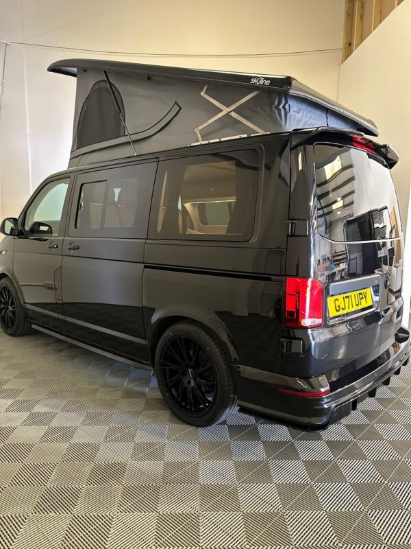 2021 VW Transporter T6.1 T32 110BHP Euro6 5sp Manual SWB - Image 7