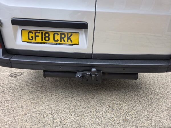 2018 VW Crafter CR35 140BHP Euro6 6sp Manual L3H3 Removable Camper Pod - Image 7