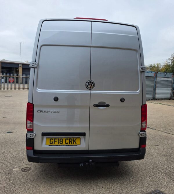 2018 VW Crafter CR35 140BHP Euro6 6sp Manual L3H3 Removable Camper Pod - Image 6