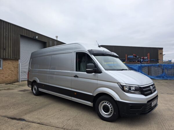 2018 VW Crafter CR35 140BHP Euro6 6sp Manual L3H3 Removable Camper Pod - Image 3