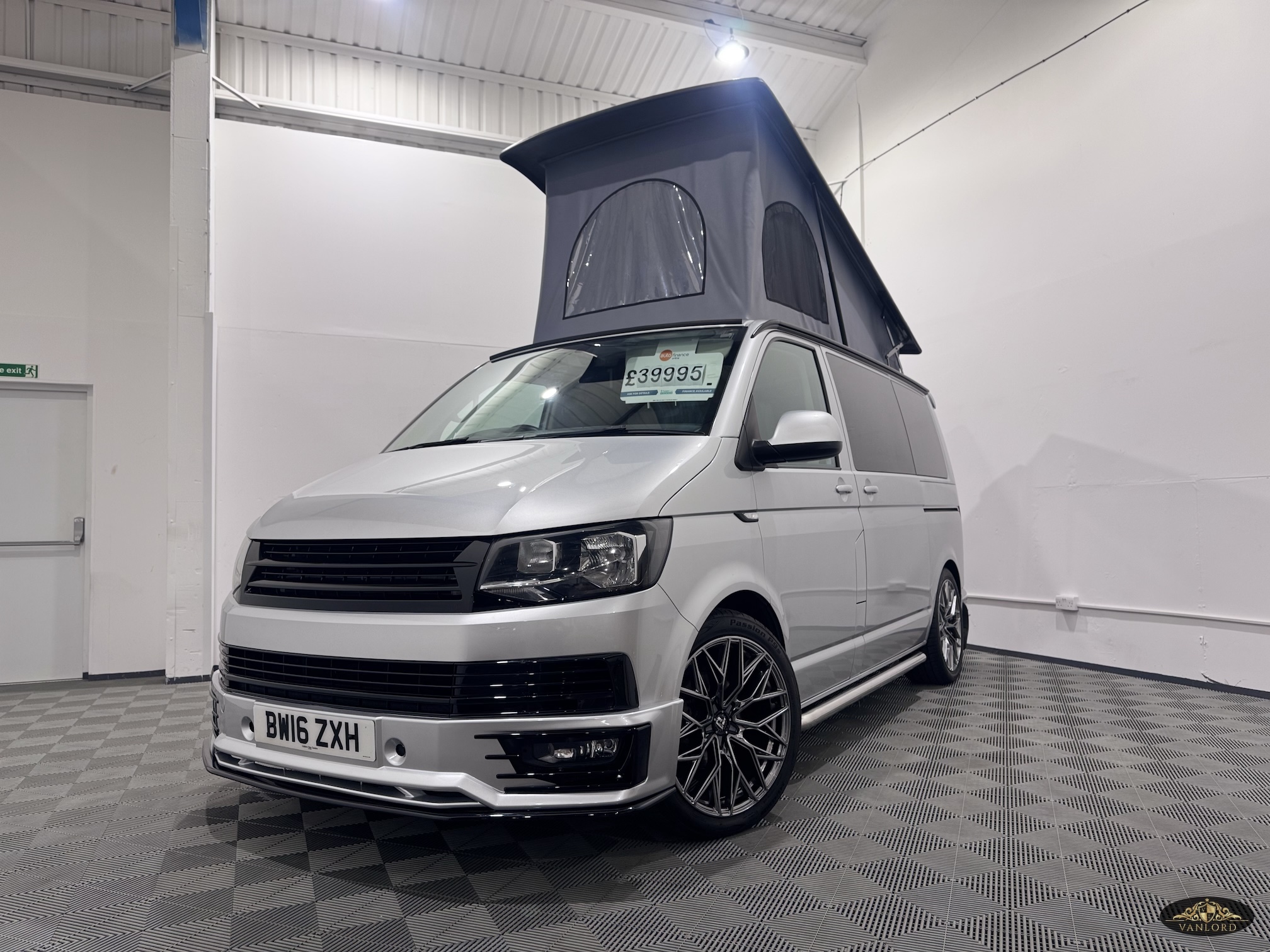 2016 VW Transporter T6 Highline Camper T28 5Sp Manual 102BHP Euro6 SWB