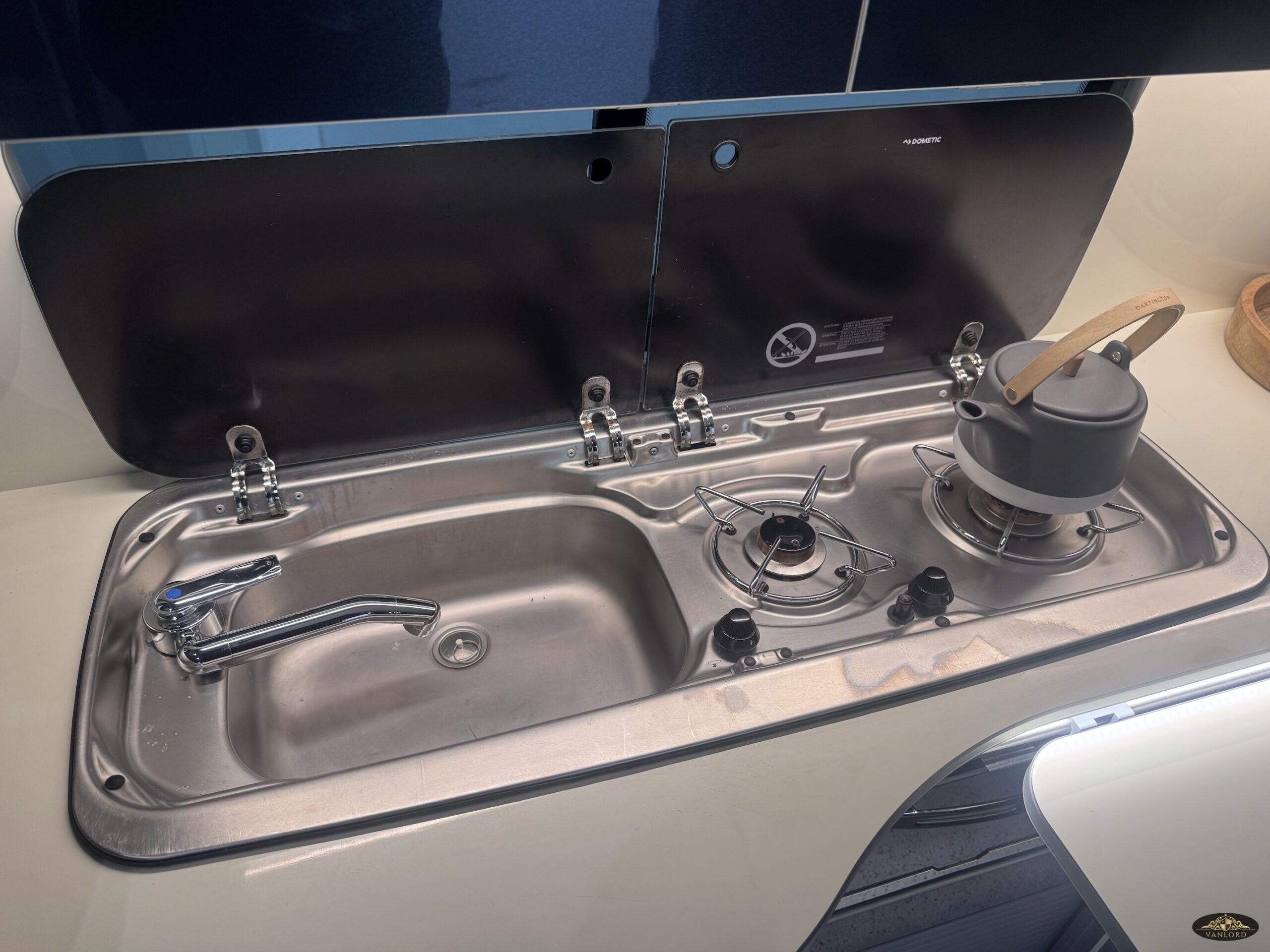 2016 VW Transporter T6 Highline Camper T28 5Sp Manual 102BHP Euro6 SWB - Image 31