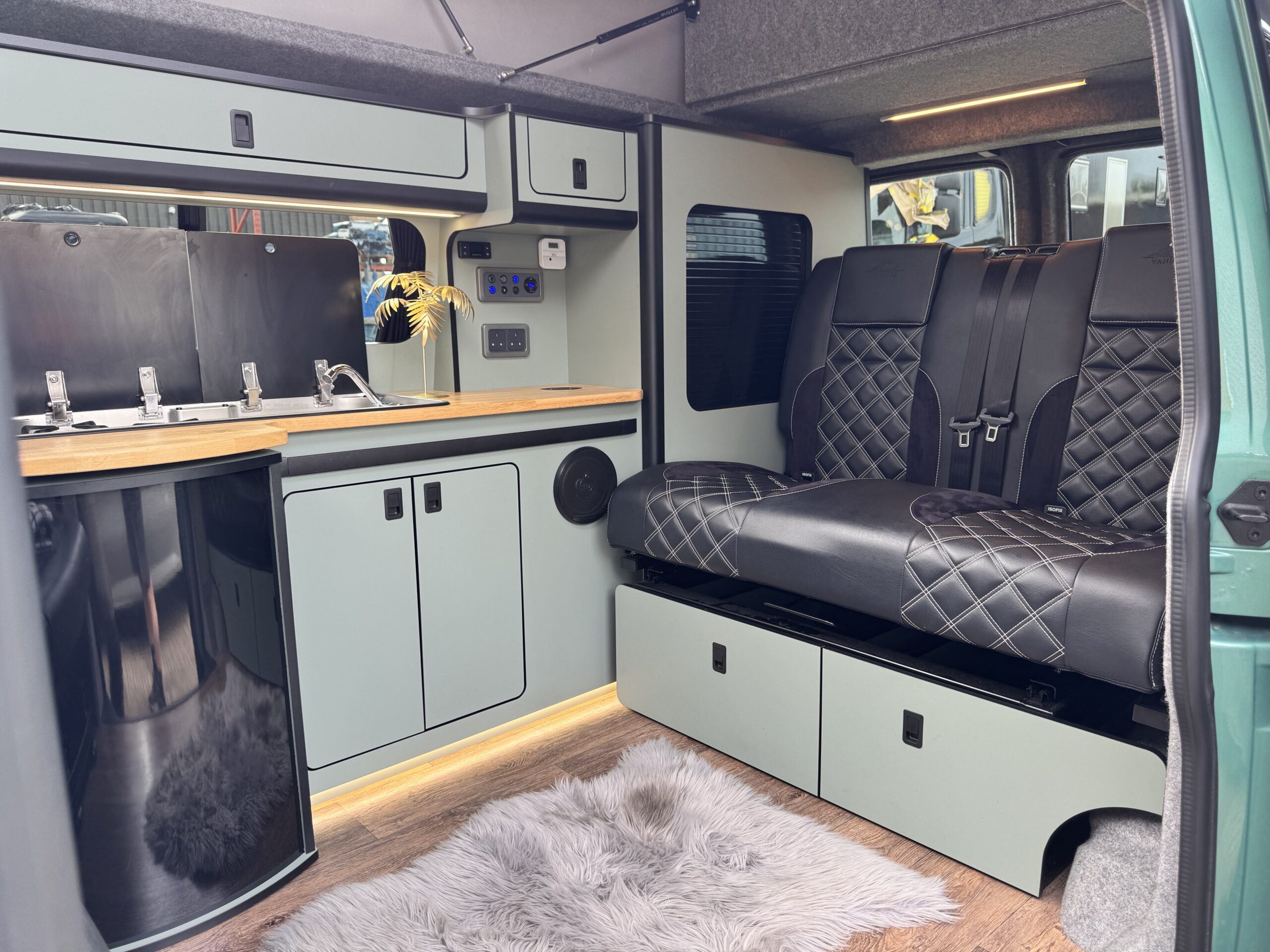 2020 VW Transporter T6.1 Camper T28 110BHP Euro6 5sp Manual SWB RIB Skyline NO VAT - Image 41